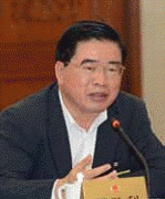 正在投资、融资、扩大出产等方方面面都遭到严